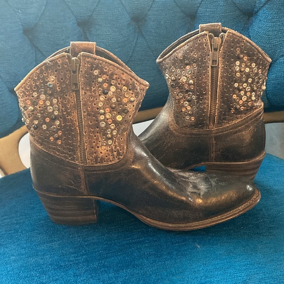 Frye Deborah Studded Boots - Picture 10 of 16
